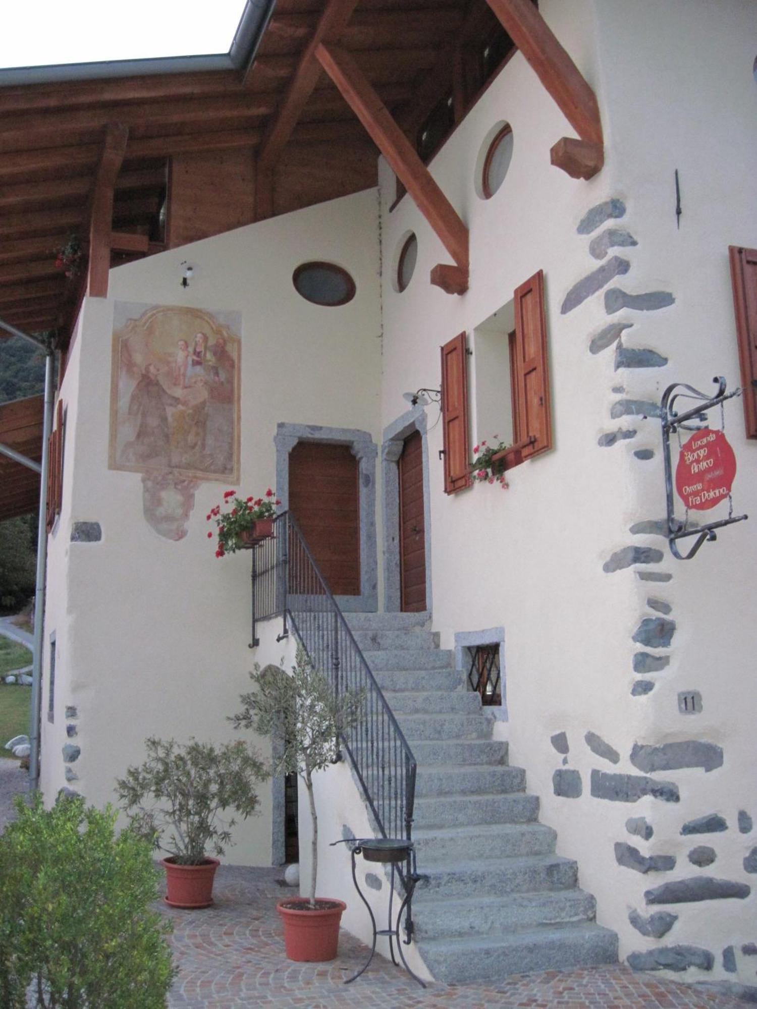 Locanda Borgo Chiese Castel Condino Exterior photo